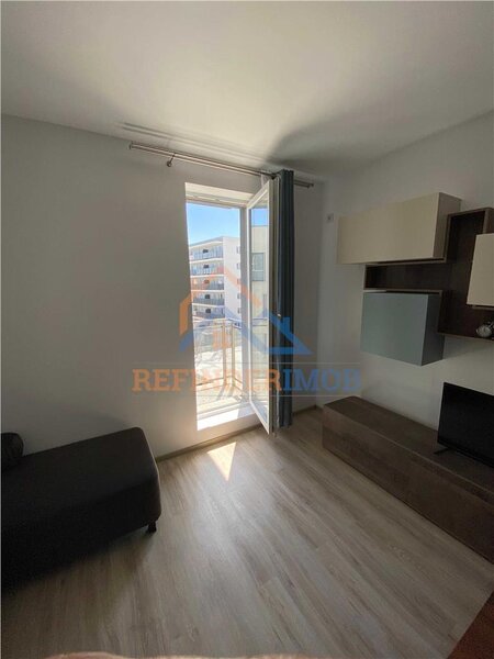 Ozana, apartament 2 camere de vanzare.