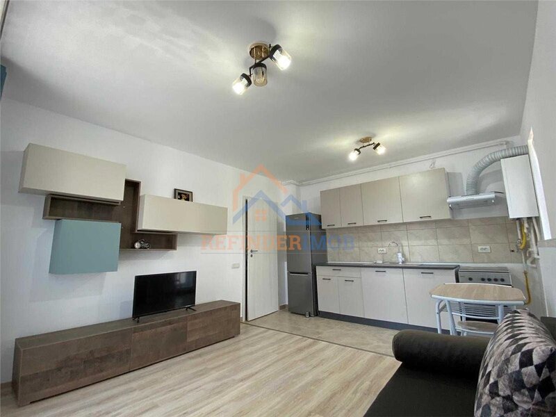 Ozana, apartament 2 camere de vanzare.